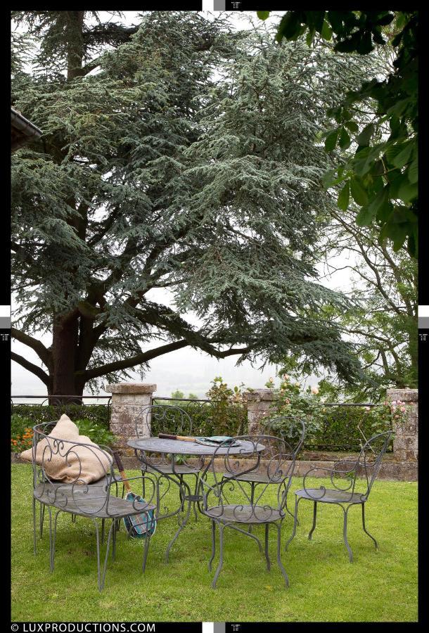 Monastere De Brucourt Bed & Breakfast Bagian luar foto